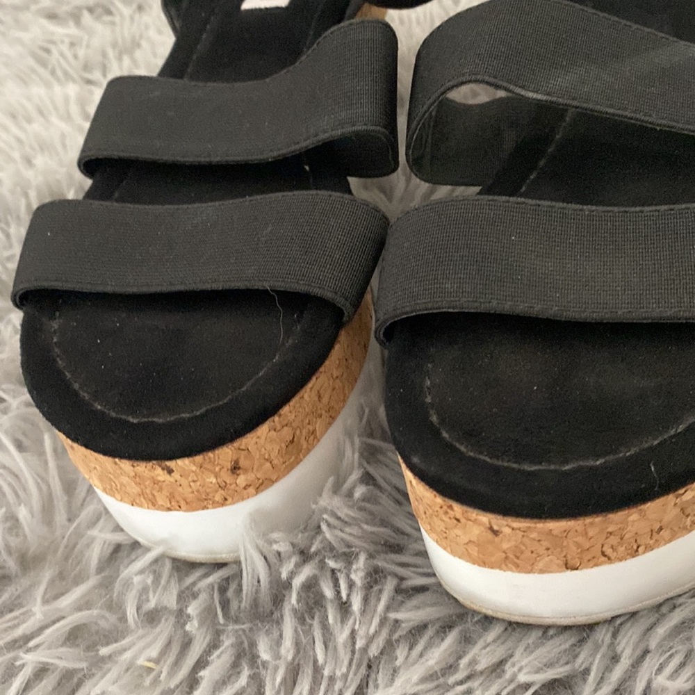 Steve Madden Sandals - Picture 3 of 6